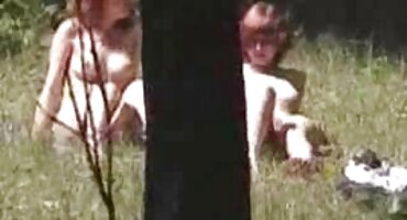 sex viêt Kimm baci Kim kisses được đẩy để sex y tá ngồi trên vòi nước stepdads của cô.